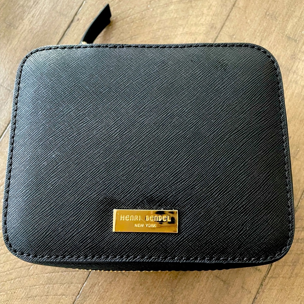 Henri Bender jewelry travel case